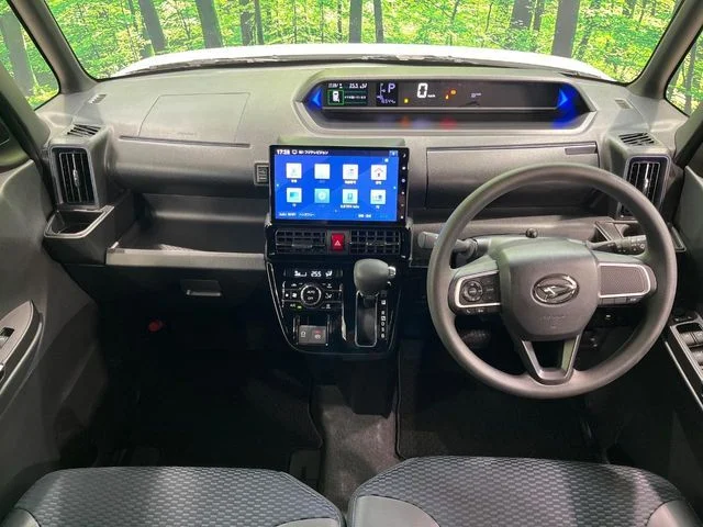 Daihatsu TANTO CUSTOM X photo 2