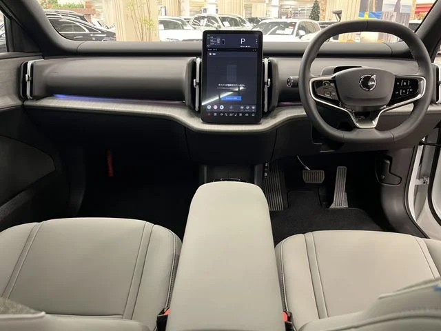 Volvo VOLVO EX30 CROSS COUNTRY ウルトラ　ツインモーター　パフォーマンス photo 2