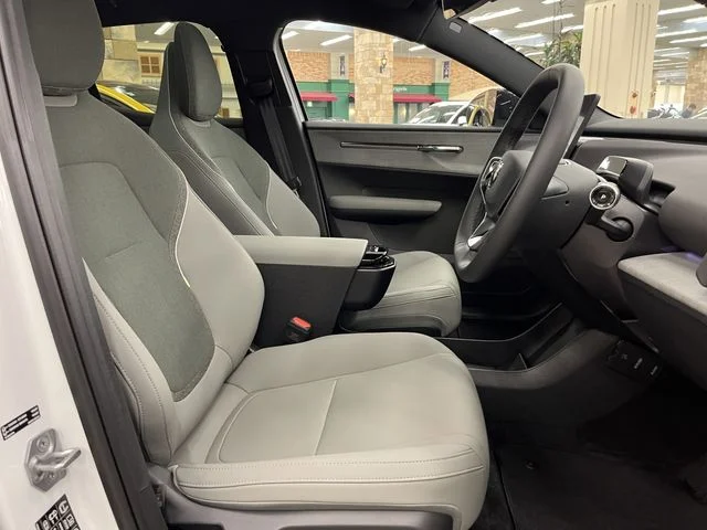 Volvo VOLVO EX30 CROSS COUNTRY ウルトラ　ツインモーター　パフォーマンス photo 4