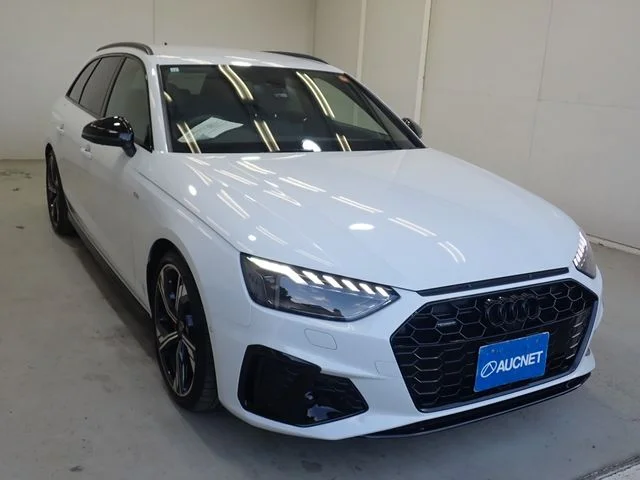 Audi AUDI A4 AVANT Sライン　コンペティションプラス photo 4