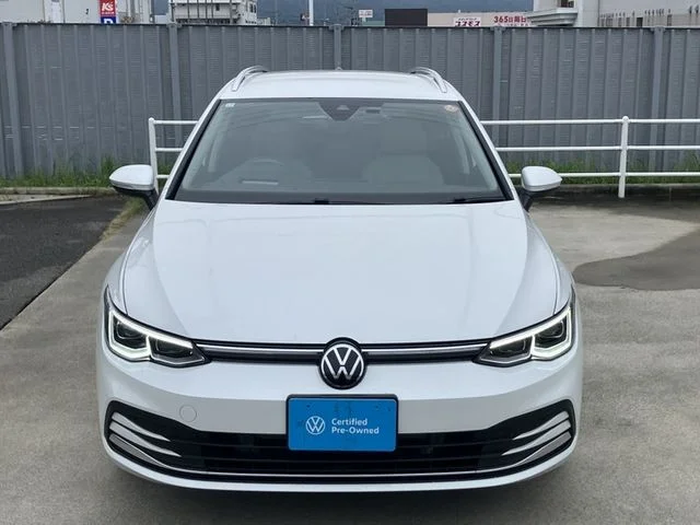 Volkswagen VOLKSWAGEN GOLF VARIANT eTSI　スタイル　プラチナム　Ed photo 4