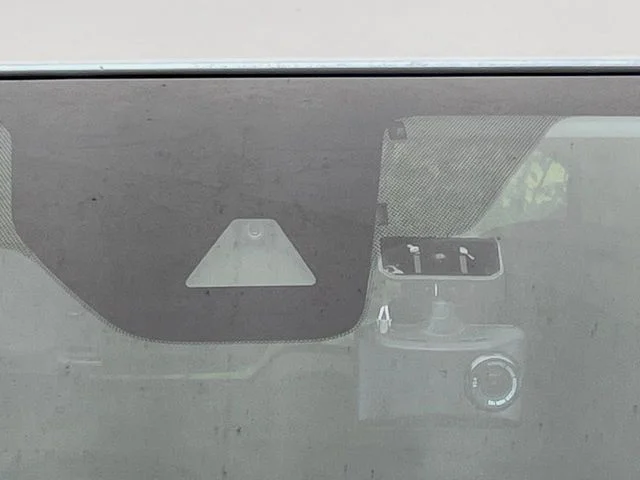 Mitsubishi eK WAGON M photo 4