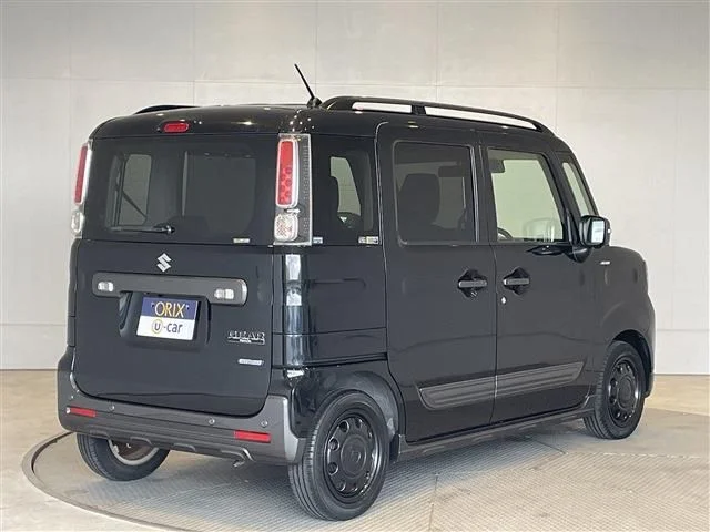 Suzuki Spacia GEAR ハイブリッドXZ photo 2