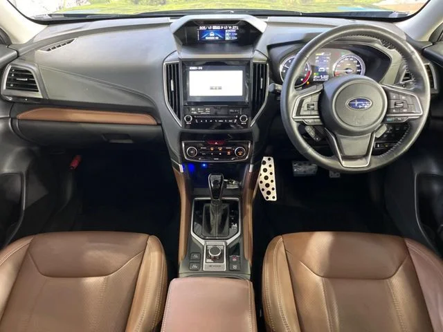 Subaru FORESTER アドバンス photo 3