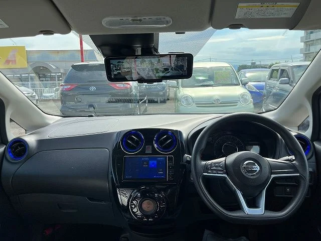 Nissan NOTE eパワーX−Vセレクション photo 2