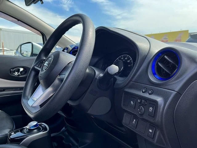 Nissan NOTE eパワーX−Vセレクション photo 4