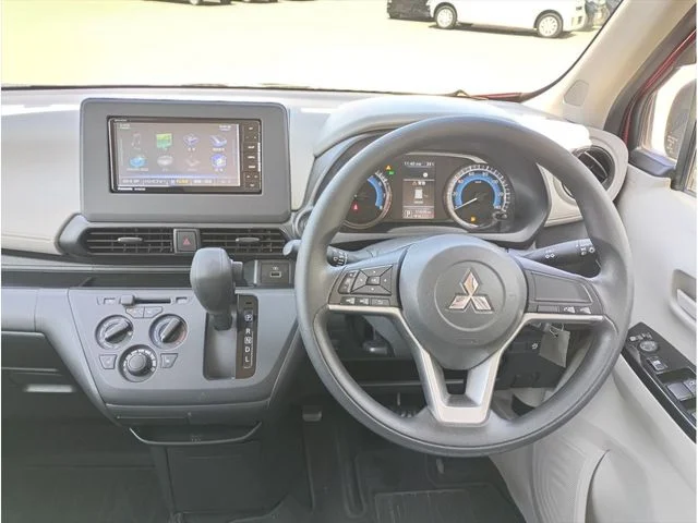 Mitsubishi eK WAGON 4WD M photo 2