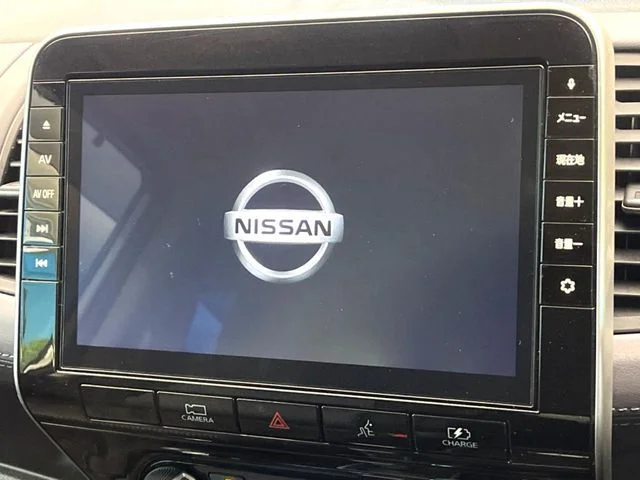 Nissan SERENA WG e−POWER　ハイウェイスター　V photo 3
