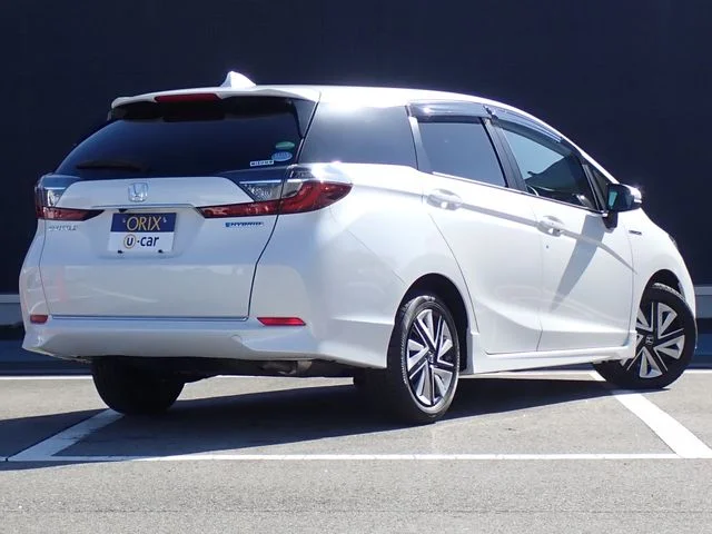 Honda SHUTTLE HYBRID ホンダセンシング photo 3