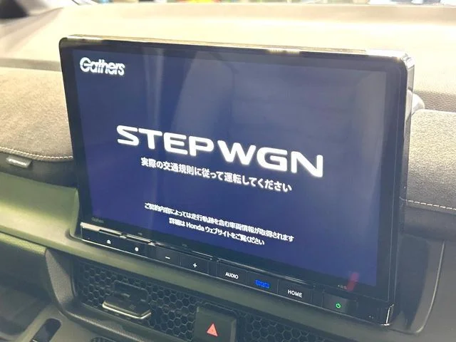 Honda STEPWAGON e:HEV SPADA プレミアムライン photo 4