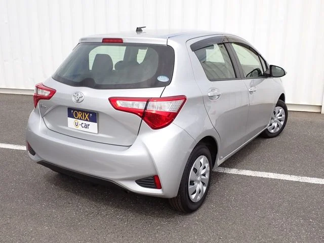 Toyota VITZ F　Mパッケージ photo 3