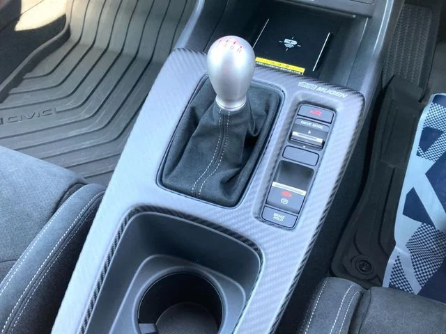 Honda CIVIC hatchback タイプR　レーシングブラックパッケージ photo 3