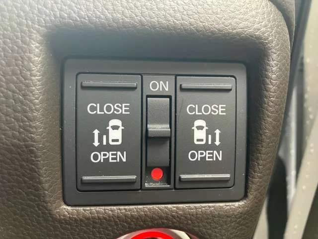 Honda N BOX L　ターボ photo 3