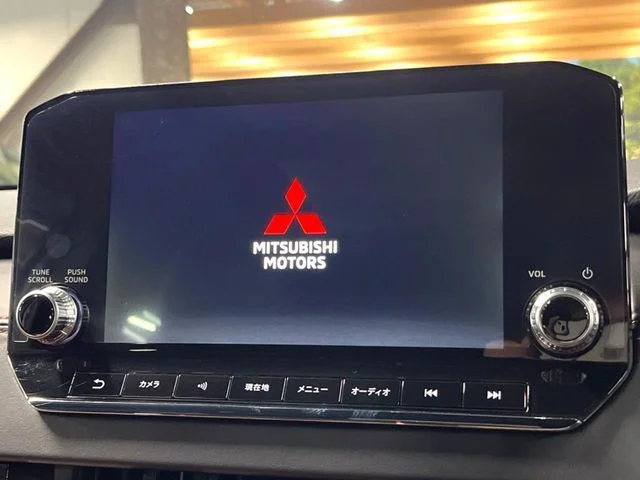 Mitsubishi OUTLANDER PHEV P photo 4