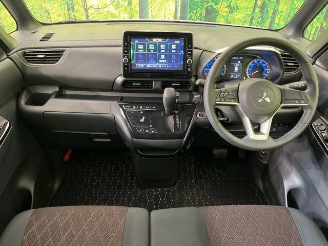 Mitsubishi ek X SPACE G　プラスエディション photo 2