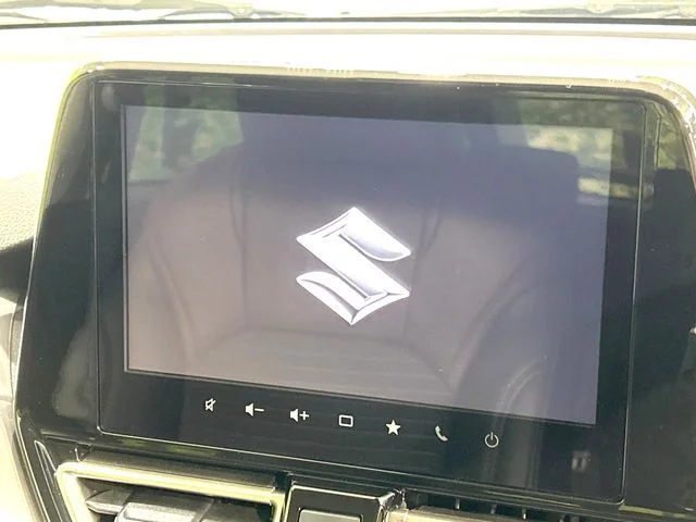Suzuki FRONX ベースグレード photo 2