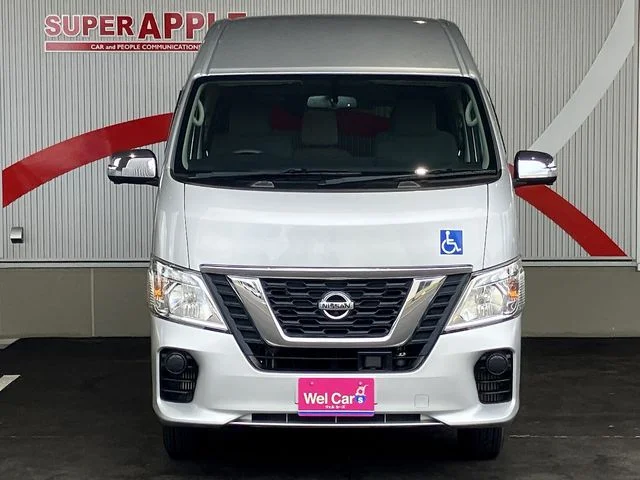 Nissan NV350 CARAVAN 4WD チェアキャブ車いす2名仕様　4WD photo 3