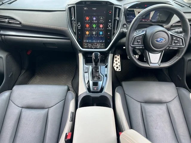 Subaru LEVORG LAYBACK リミテッド　EX photo 2