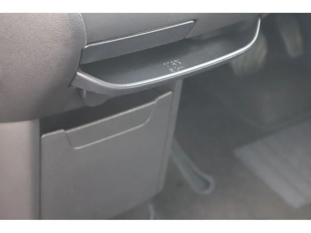 Mitsubishi DELICA MINI G photo 4