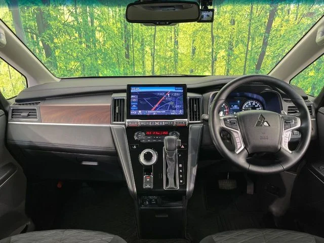 Mitsubishi DELICA D:5 4WD G　パワーパッケージ photo 2