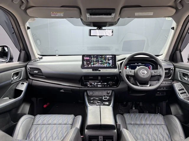 Nissan X-TRAIL HYBRID 4WD オーテックe−4ORCE　アドバンスドP photo 3