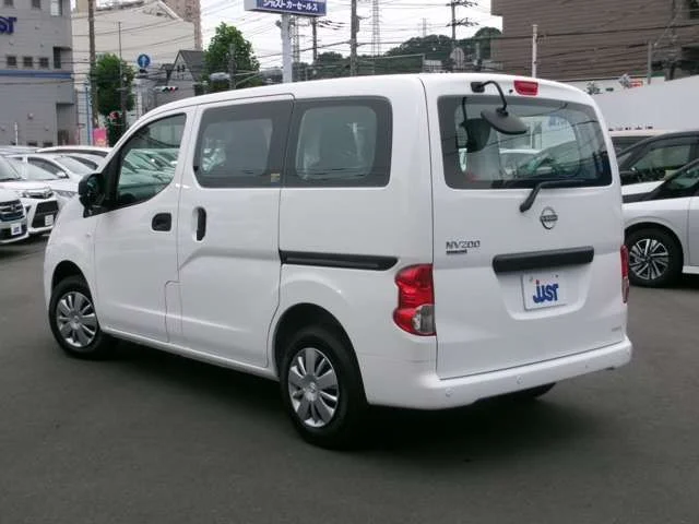 Nissan NV200 VANETTE van VX photo 2