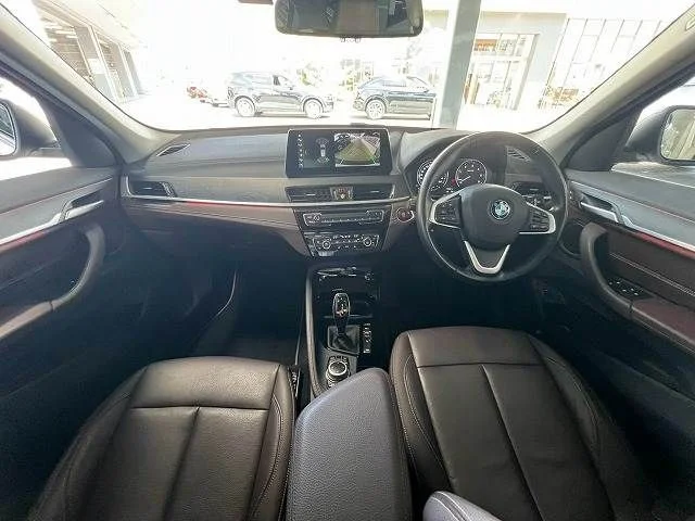 Bmw BMW X1 xDrive18d　xライン photo 2