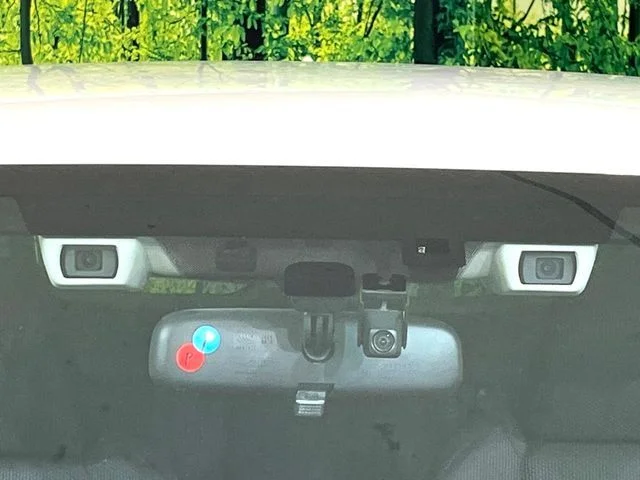 Subaru IMPREZA SPORT 1．6i−L　アイサイト photo 3