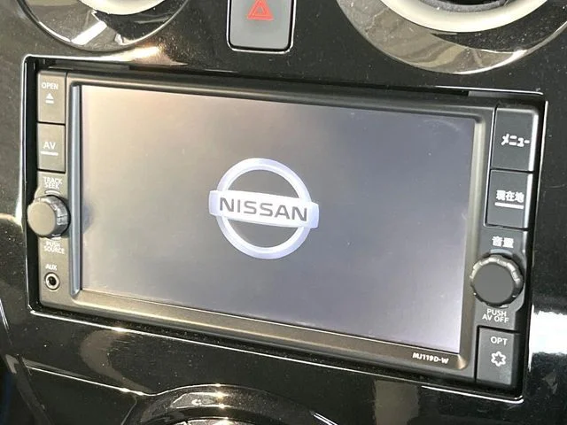 Nissan NOTE e−POWER　X　Vセレクション photo 3