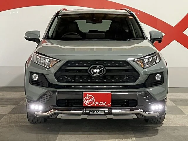 Toyota RAV4 4WD アドベンチャー photo 3