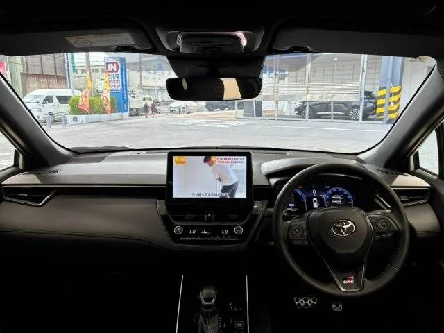 Toyota COROLLA CROSS HYBRID GR　スポーツ photo 2