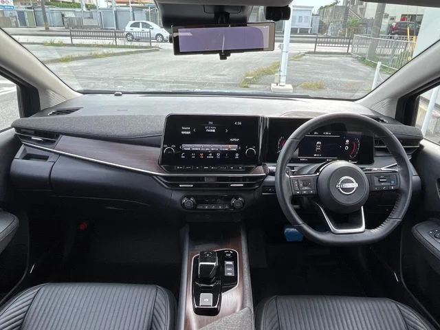 Nissan AURA G　レザーエディション photo 2