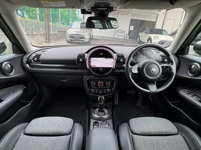 Bmw MINI COOPER D CLUBMAN ベースグレード photo 2
