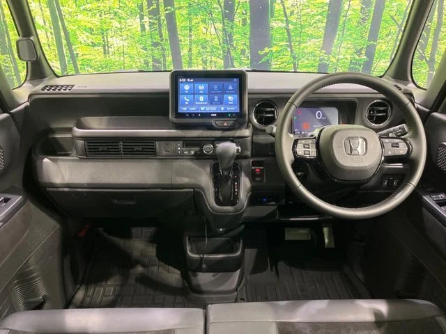 Honda N BOX CUSTOM カスタム　660　ターボ photo 2