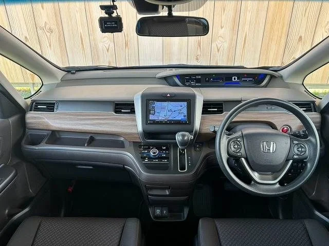 Honda FREED G　ホンダセンシング photo 2