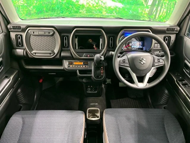 Suzuki HUSTLER Jスタイル2ターボ photo 2