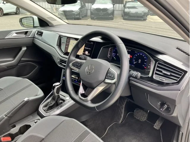 Volkswagen VOLKSWAGEN POLO TSI　スタイル photo 2