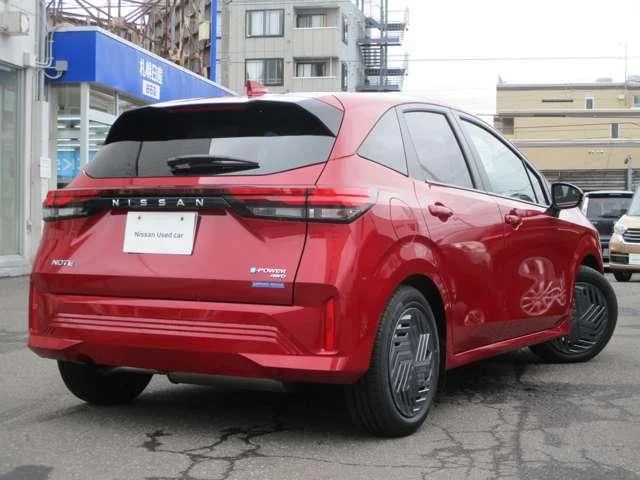 Nissan NOTE 4WD X　FOUR photo 2