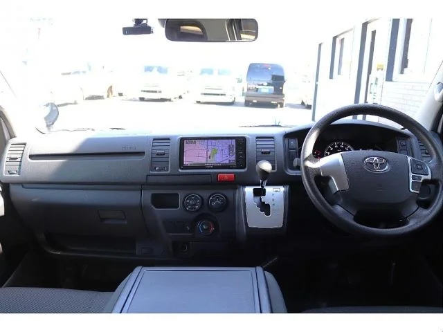 Toyota HIACE van 1.25t 2WD DX　GLパッケージ　ロング photo 3