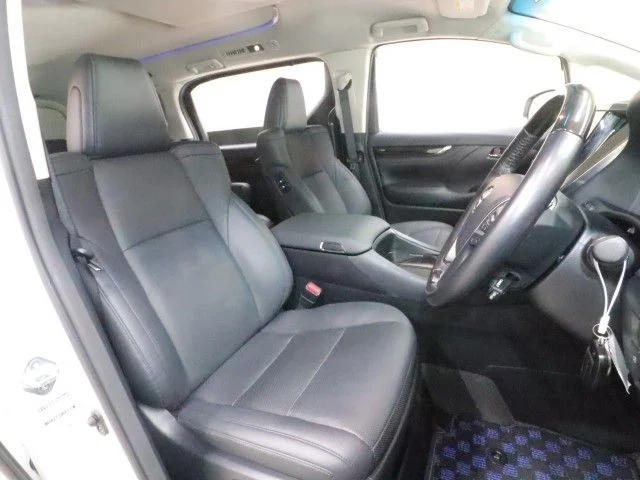 Toyota ALPHARD S　Cパッケージ photo 4