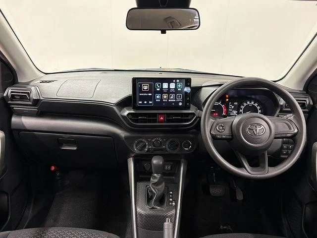 Toyota RAIZE X photo 2