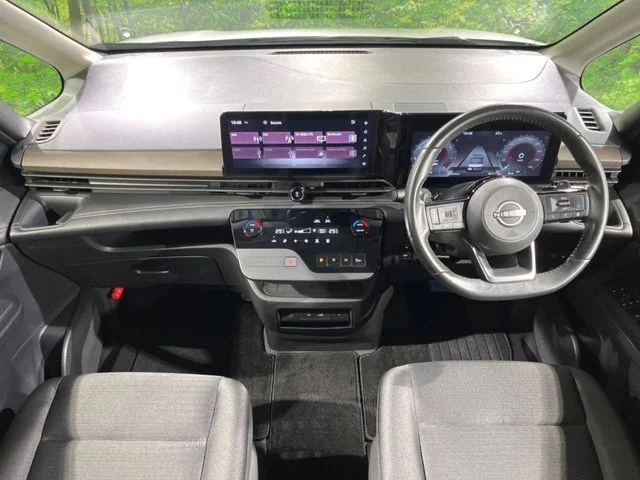 Nissan SERENA WG ハイウェイスター　V photo 2