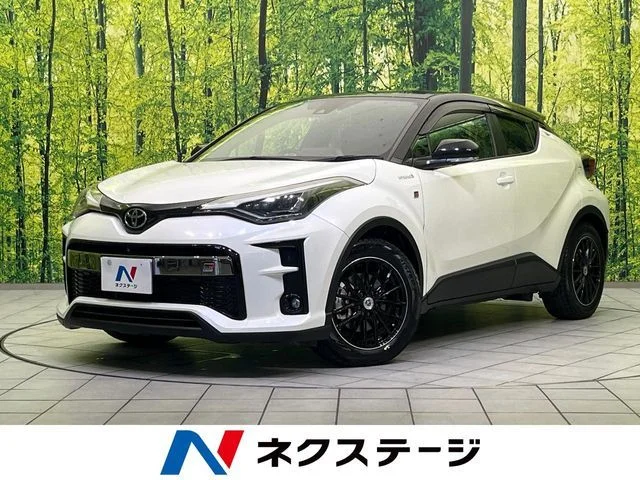 Toyota C-HR S　ハイブリッド　GR　スポーツ 2020