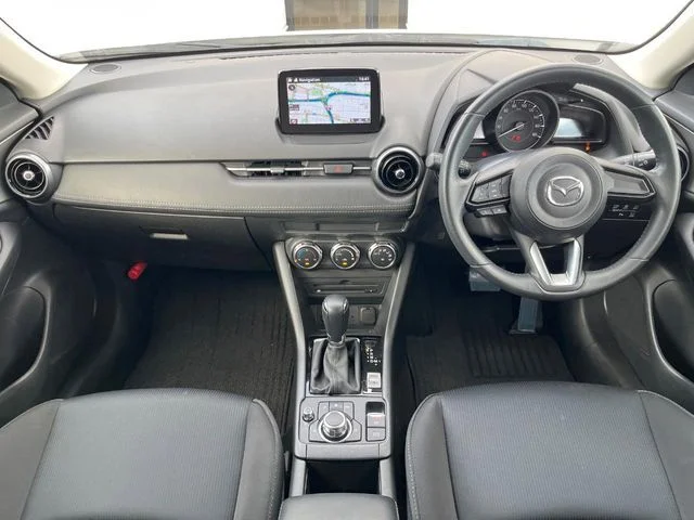 Mazda CX-3 20S photo 2