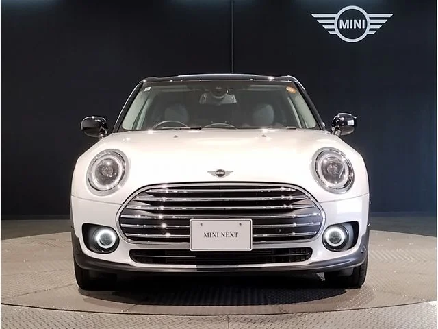 Bmw MINI COOPER D CLUBMAN プレミアムプラスライン photo 4