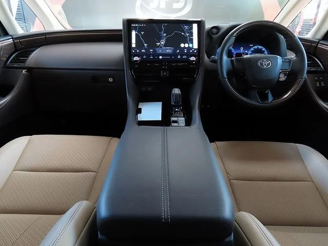 Toyota ALPHARD hybrid 4WD エグゼクティブラウンジE−Four photo 3