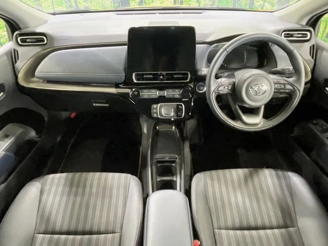 Toyota AQUA Z photo 2