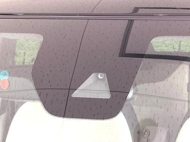 Mitsubishi eK WAGON M photo 4