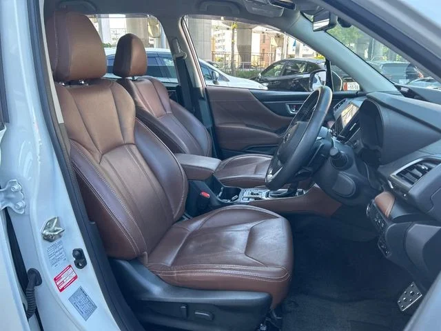 Subaru FORESTER アドバンス photo 3