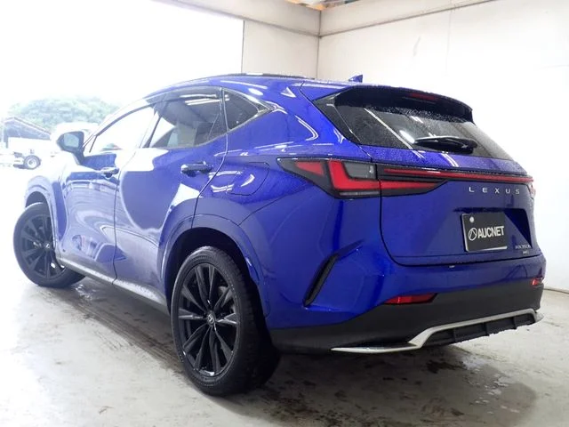 Toyota LEXUS NX350h AWD Fスポーツ photo 3